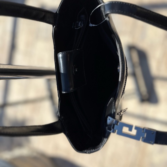 GUESS Y2K Shoulder Bag | Mini Tote | Logo Hardware | Good Condition - Picture 5 of 8